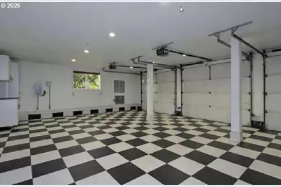 6404 NW Dogwood Dr, Vancouver, WA 98663 - Photo 11