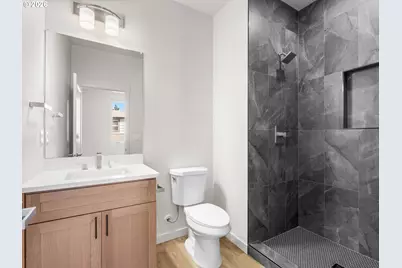 5870 N Missouri Ave, Portland, OR 97217 - Photo 19