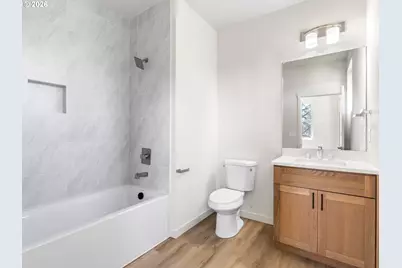 5870 N Missouri Ave, Portland, OR 97217 - Photo 29