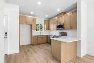 5870 N Missouri Ave, Portland, OR 97217 - Photo 23