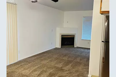1462 NE Thomas Ct, Hillsboro, OR 97124 - Photo 5