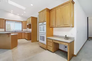 10190 SE Wyndham Way, Happy Valley, OR 97086 - Photo 21