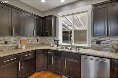 402 La Cresta Dr SE, Salem, OR 97306 - Photo 15