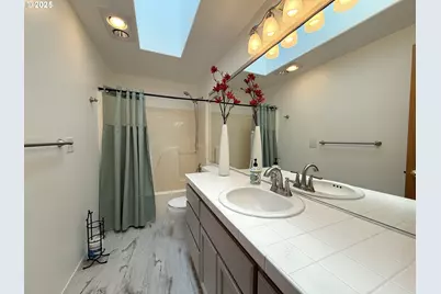 3933 Dorchester Ln, Eugene, OR 97404 - Photo 27