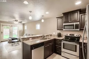 2213 SE 60th Ave, Portland, OR 97215 - Photo 23
