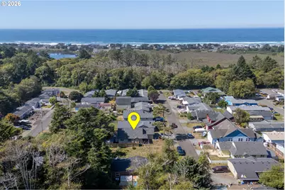 1045 NE 13th Ave, Rockaway Beach, OR 97136 - Photo 25