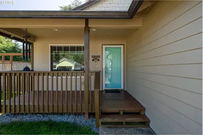 1045 NE 13th Ave, Rockaway Beach, OR 97136 - Photo 3