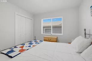 1045 NE 13th Ave, Rockaway Beach, OR 97136 - Photo 21