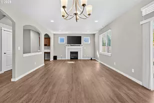 1375 Lorien Ln, Eugene, OR 97404 - Photo 13