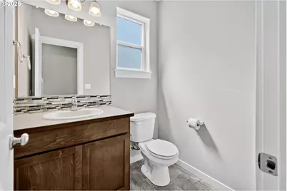 1375 Lorien Ln, Eugene, OR 97404 - Photo 15
