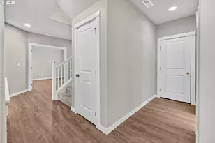 1375 Lorien Ln, Eugene, OR 97404 - Photo 5