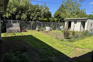 617 Ellsworth St, Eugene, OR 97402 - Photo 15