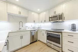 650 Harlow Rd, Springfield, OR 97477 - Photo 15