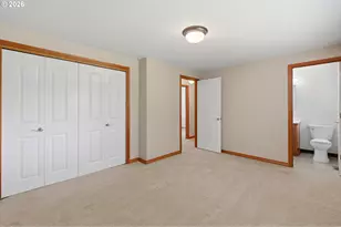 801 SE 37th Ave, Hillsboro, OR 97123 - Photo 19