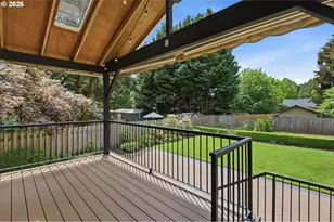 801 SE 37th Ave, Hillsboro, OR 97123 - Photo 33