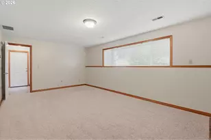 801 SE 37th Ave, Hillsboro, OR 97123 - Photo 27