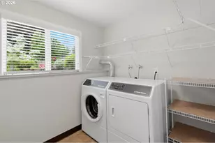 801 SE 37th Ave, Hillsboro, OR 97123 - Photo 31