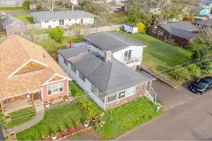 1110 6th Ave, Seaside, OR 97138 - Photo 7