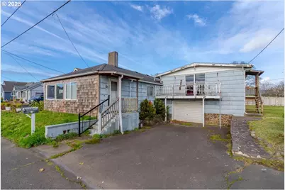 1110 6th Ave, Seaside, OR 97138 - Photo 3