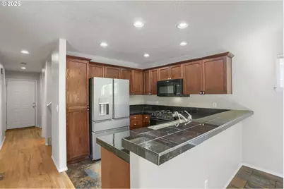16784 NW Arizona Dr, Beaverton, OR 97006 - Photo 7