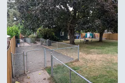 3400 7th St, Hubbard, OR 97032 - Photo 9