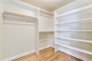 2633 NW Holloway Dr, Portland, OR 97229 - Photo 31