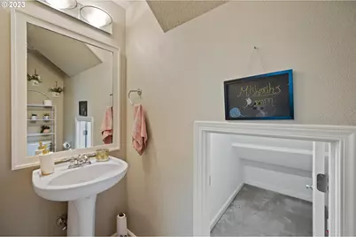 5653 SW Lee St, Tualatin, OR 97062 - Photo 33