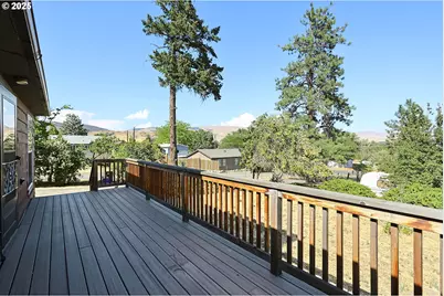 3016 W 10th St, The Dalles, OR 97058 - Photo 27
