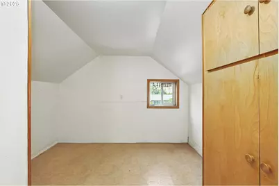 3016 W 10th St, The Dalles, OR 97058 - Photo 7