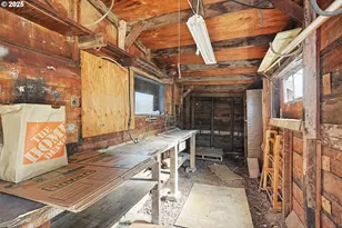 3016 W 10th St, The Dalles, OR 97058 - Photo 33