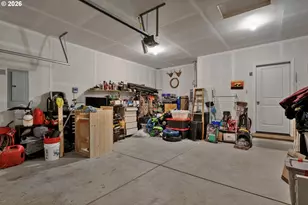 789 S 52nd Pl, Springfield, OR 97478 - Photo 37