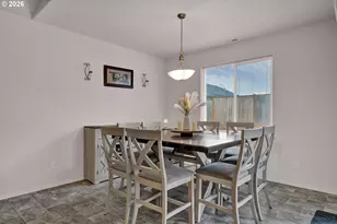 789 S 52nd Pl, Springfield, OR 97478 - Photo 19