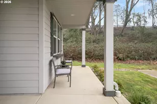 789 S 52nd Pl, Springfield, OR 97478 - Photo 5