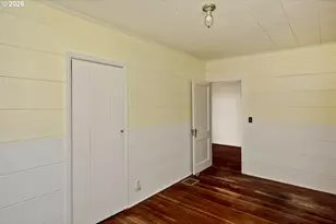 1827 SW Dewitt St, Portland, OR 97239 - Photo 27