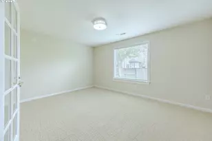 6876 Simeon Dr, Springfield, OR 97478 - Photo 23