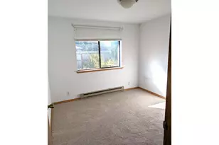 311 SW Jasmine Ct, McMinnville, OR 97128 - Photo 11