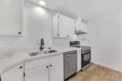 8321 NE 157th Ave, Vancouver, WA 98682 - Photo 11