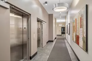 408 NW 12th Ave, Portland, OR 97209 - Photo 23