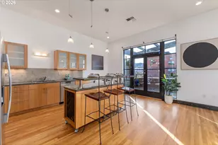 408 NW 12th Ave, Portland, OR 97209 - Photo 13