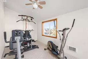 36189 Hwy 58, Pleasant Hill, OR 97455 - Photo 21