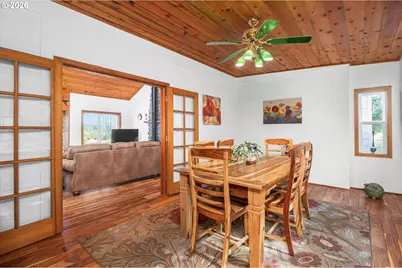 36189 Highway 58, Pleasant Hill, OR 97455 - Photo 9