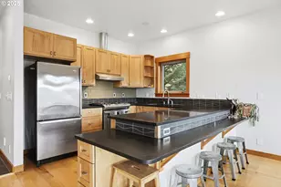 608 Columbia Ave, Lyle, WA 98635 - Photo 17