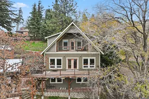 608 Columbia Ave, Lyle, WA 98635 - Photo 1