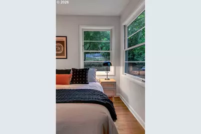 1911 SW Marigold St, Portland, OR 97219 - Photo 19