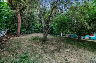 1911 SW Marigold St, Portland, OR 97219 - Photo 45