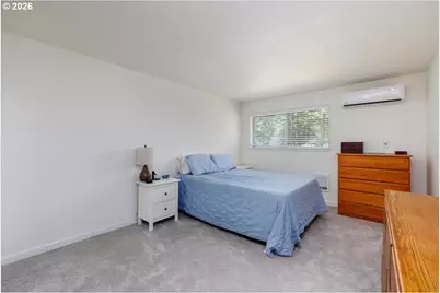 9124 SW Wilshire St, Portland, OR 97225 - Photo 17