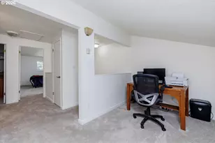 9124 SW Wilshire St, Portland, OR 97225 - Photo 23