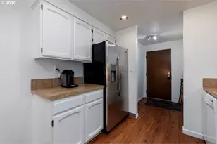 9124 SW Wilshire St, Portland, OR 97225 - Photo 9