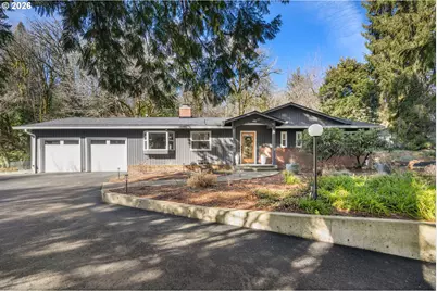 10529 SW Lancaster Rd, Portland, OR 97219 - Photo 1