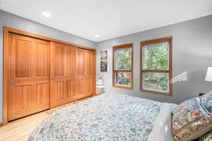 10529 SW Lancaster Rd, Portland, OR 97219 - Photo 27